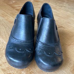 Dansko Clogs Size 40